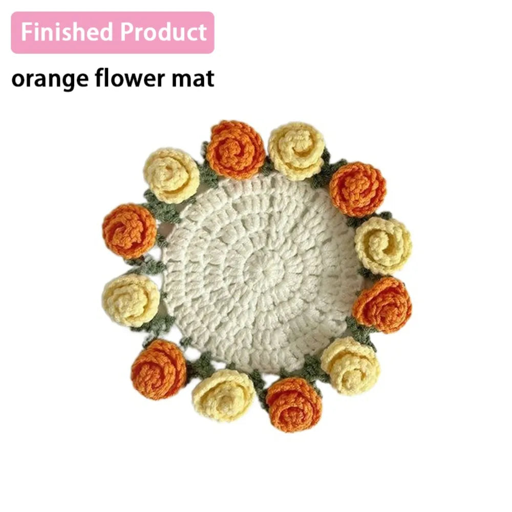 panier artisanal coussin table rose blanc rouge vert beige rustic