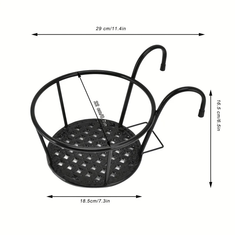 supports pots fleurs suspendus métal motif ajouré décoratifs balcon porcheextérieur