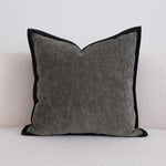 housse coussin polyester motif fleurs noir fond gris nordic contemporain adhésif décoration maison voiture