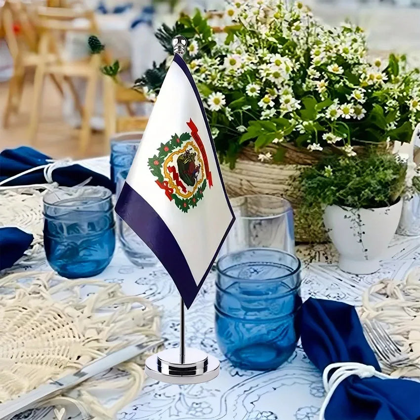 drapeau table personnalisable polyester décoratif héraldique socle métallique base circulaire texte imprimé motifs décoratifsintérieurextérieur