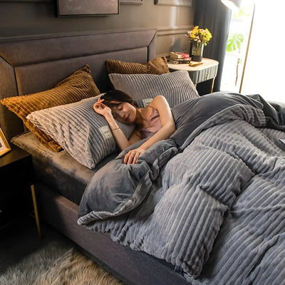 Housse de couette velours côtelé épais rouge sur lit double
