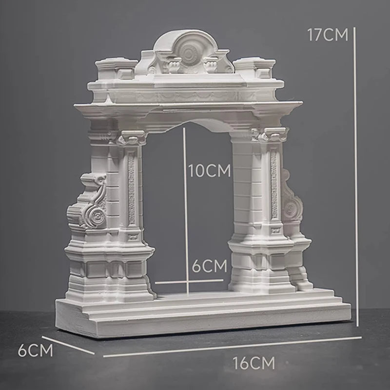 statue arc boîte bijoux blanc sculpté détails classique baroque ornemental decor salon
