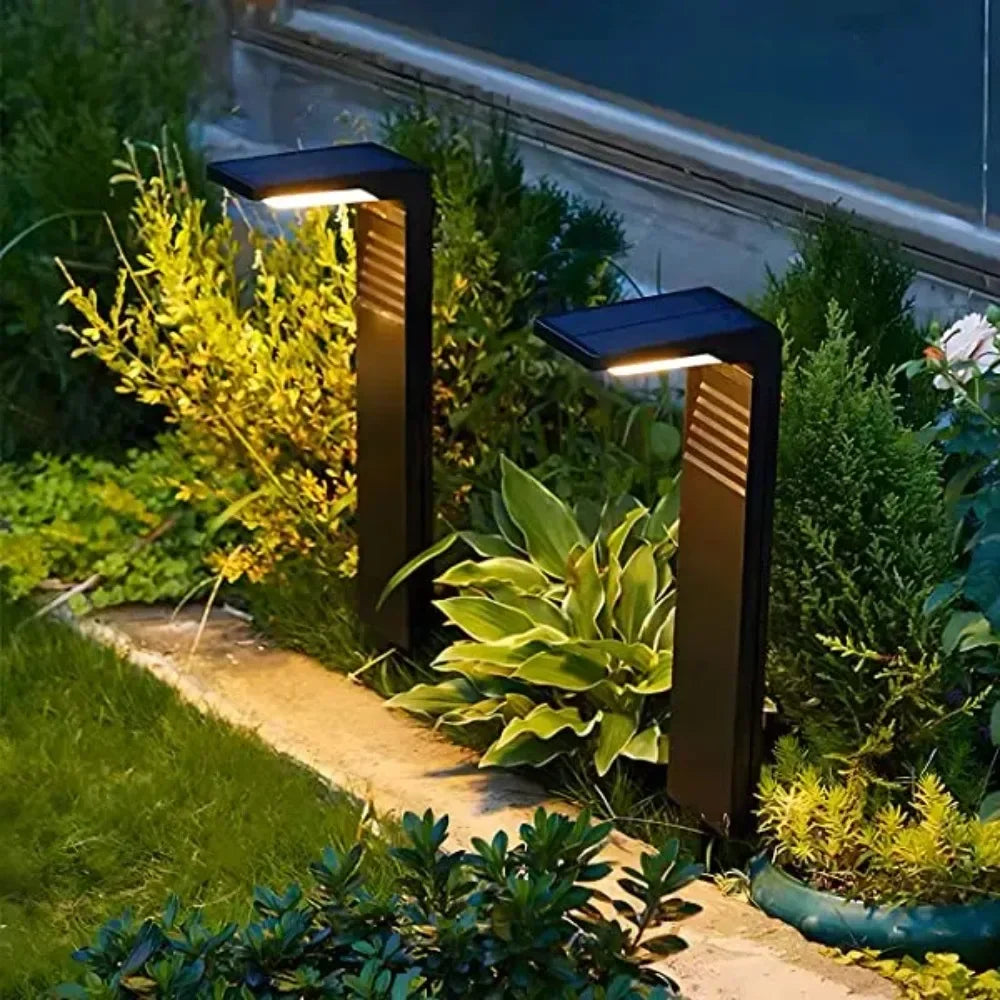 lampes solaires étanches noires modernes protection ip44 led decoration exterieure