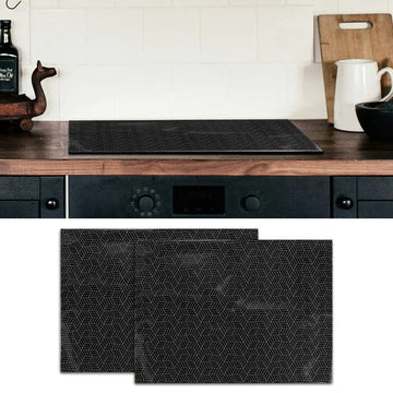 tapis protection plaque cuisson induction noir motif géométrique blanc anti dérapant moderne adhésif résistant