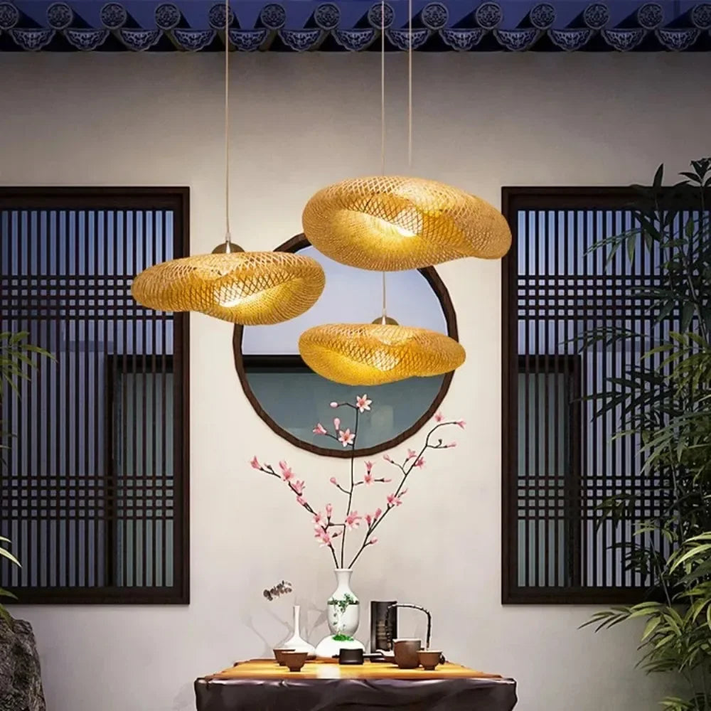 suspension lumineuse moderne bambou beige clair tissage minimaliste led sans ampoule