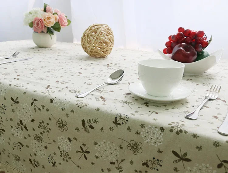 nappe table fleurs dandelins classique beige clair marron simple bordure dentelée coton lin réutilisableDecoration