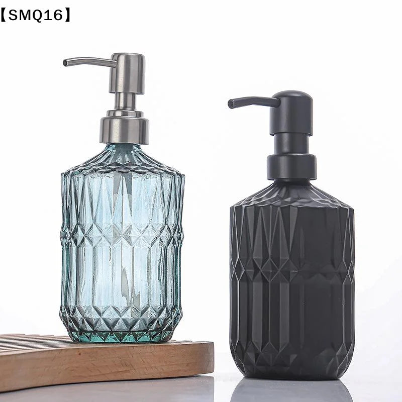distributeur savon liquide bleu clair moderne texture géométrique noir gris
