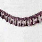 ruban franges polyester rose pâle rose clair gris clair noir beige motifs dorés classique