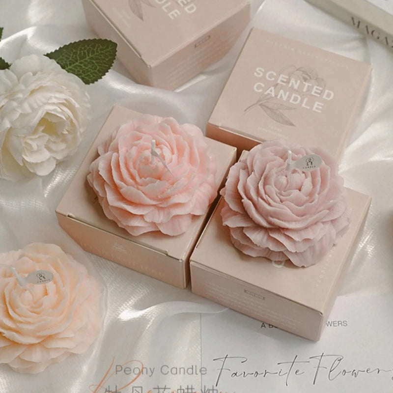bougies parfumées fleur pivoine rose clair pâle jaune blanc modernes élégantes aromathérapie décoration mariage
