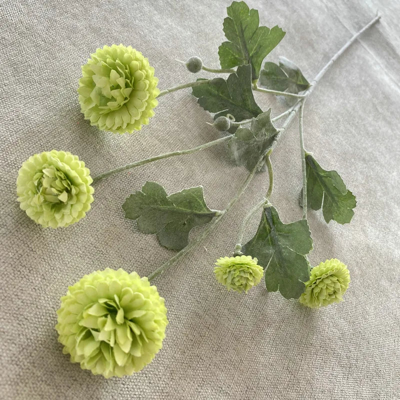 décoration intérieure bouquet artificiel fleurs chrysanthèmes feuilles vertes moderne or rose violet