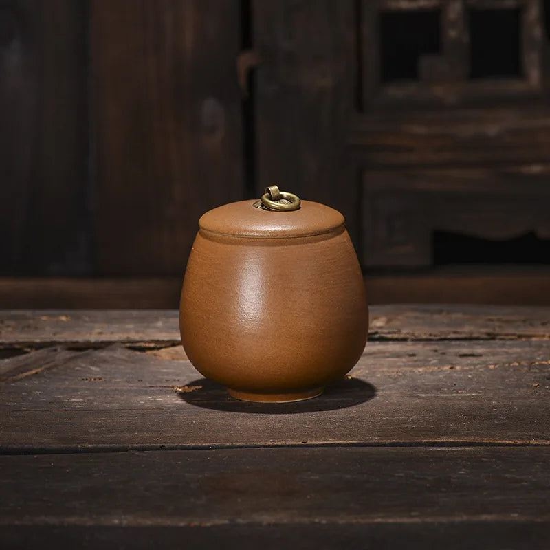 pot thé céramique classique poignée métallique couvercle texture grainée décoratif