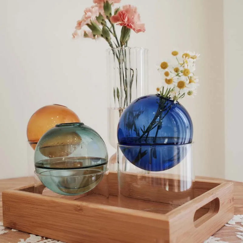 vases verre transparent modernes couleurs orange bleu rose minimalistes