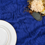 tableau chemin table bleu marine vert foncé rose rouge crepe plissé moderne élégant mariage