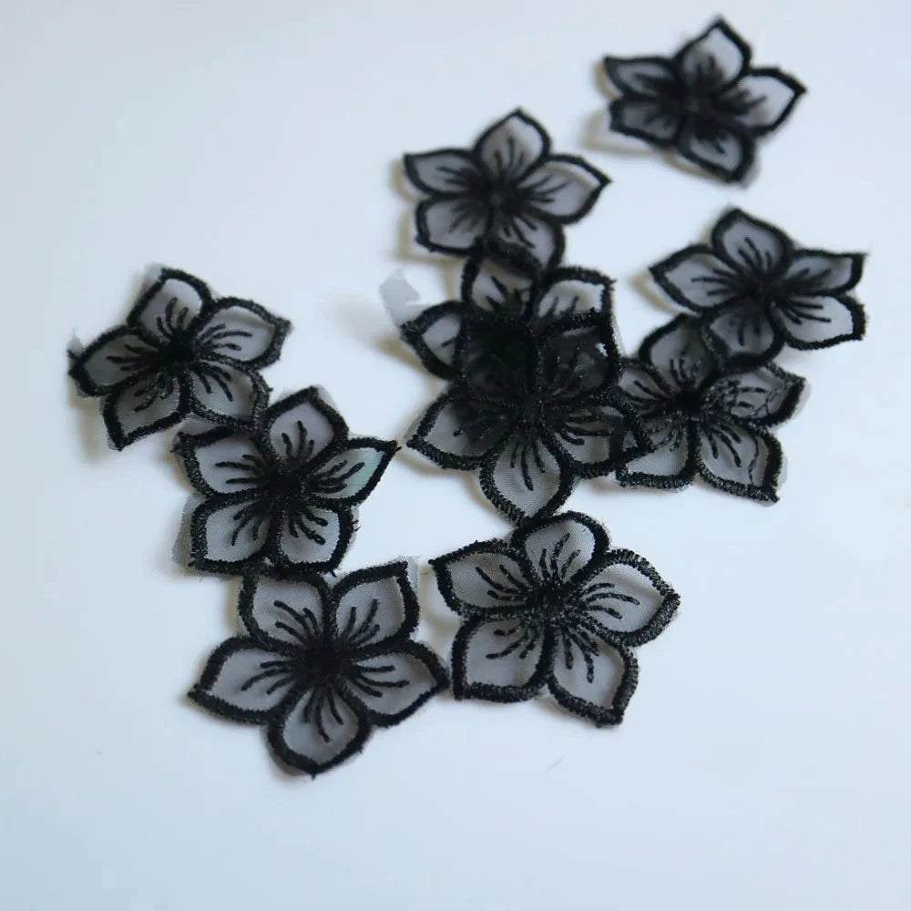patchs brodés fleurs semi transparents broderie fine couleurs variées deco couture diy 3cm