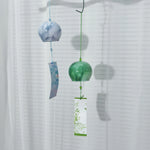 mobiles vent japonais verre transparent poissons chats décor extérieur rouge vert bleu blanc