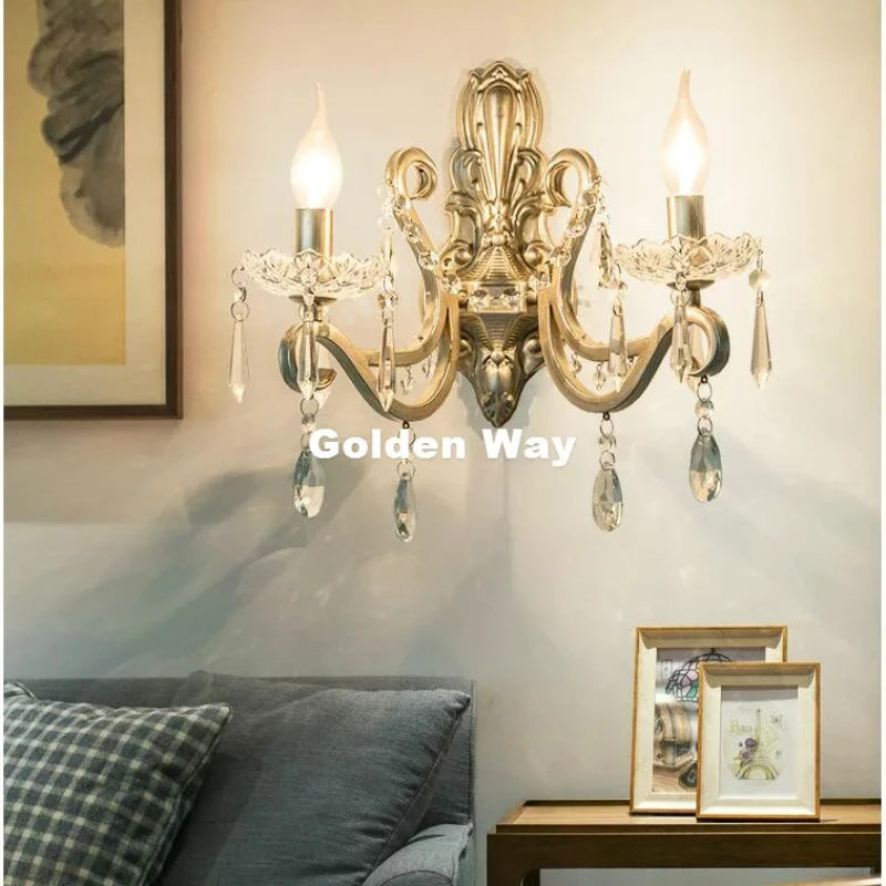 Applique murale ornements baroques cristal transparents doré deux ampoules quatre pendants
