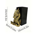 Serre-livres Dragon dans un intérieur décoré style gothique