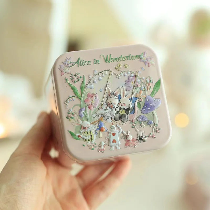 boîtes métalliques réutilisables boîtes bonbons vintage illustrées animaux motifs floraux opaques mignonnes