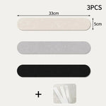 tableau mural feutre gris clips pinces objets deco cartes postales bijoux accessoires moderne minimaliste