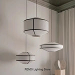 suspension lumineuse tissu blanc beige moderne minimaliste lustre salon chambre intérieur épuré