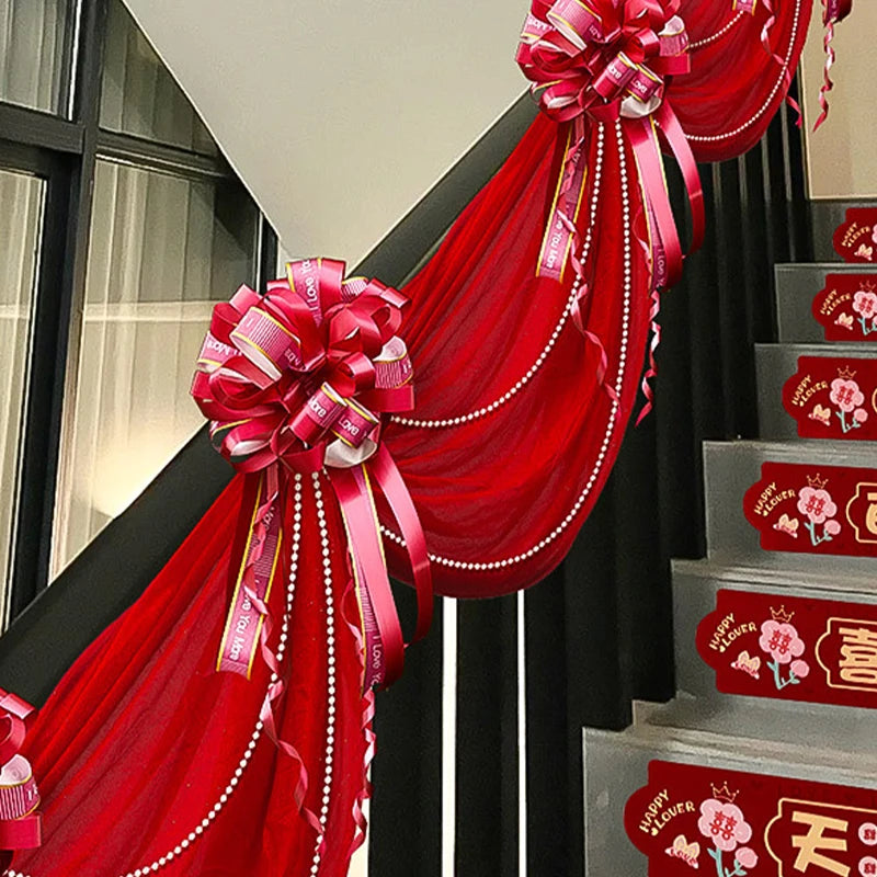 décoration mariage chinois bannière suspendue calligraphie rouge rubans texturés motifs floraux festive