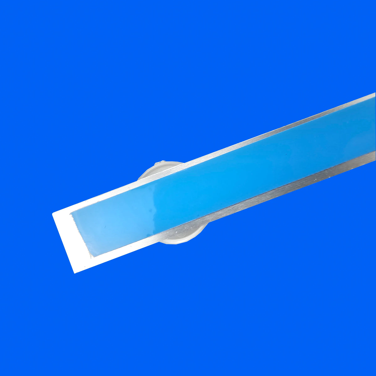 bande led rétro éclairage adhésif blanc moderne téléviseur encastrable connecteur électrique