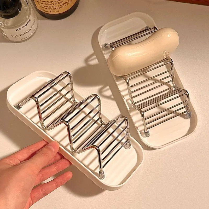 rangement savon argenté moderne plateau drainage blanc minimaliste
