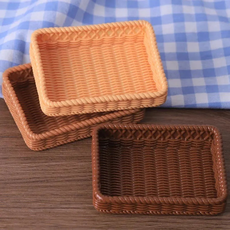 paniers tissés resine marron clair marron foncé orange clair traditionnels accessoires deco artisanat ornement