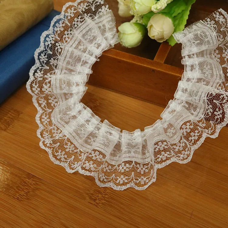 ruban dentelle fine rose clair rouge bleu clair vintage romantique fronces polyester 4.5cm