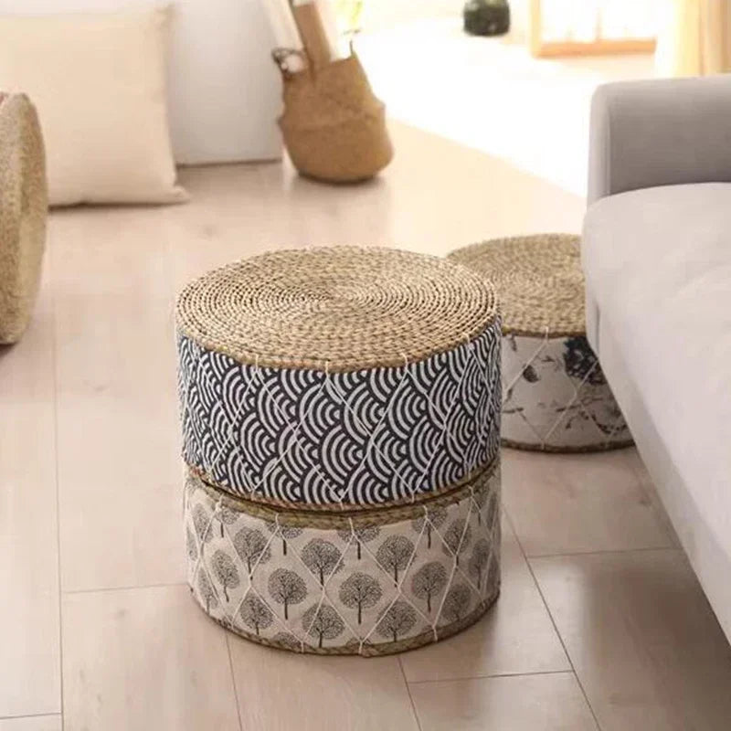 coussin futon rond tissé motifs géométriques beige bleu marine blanc boho rustique