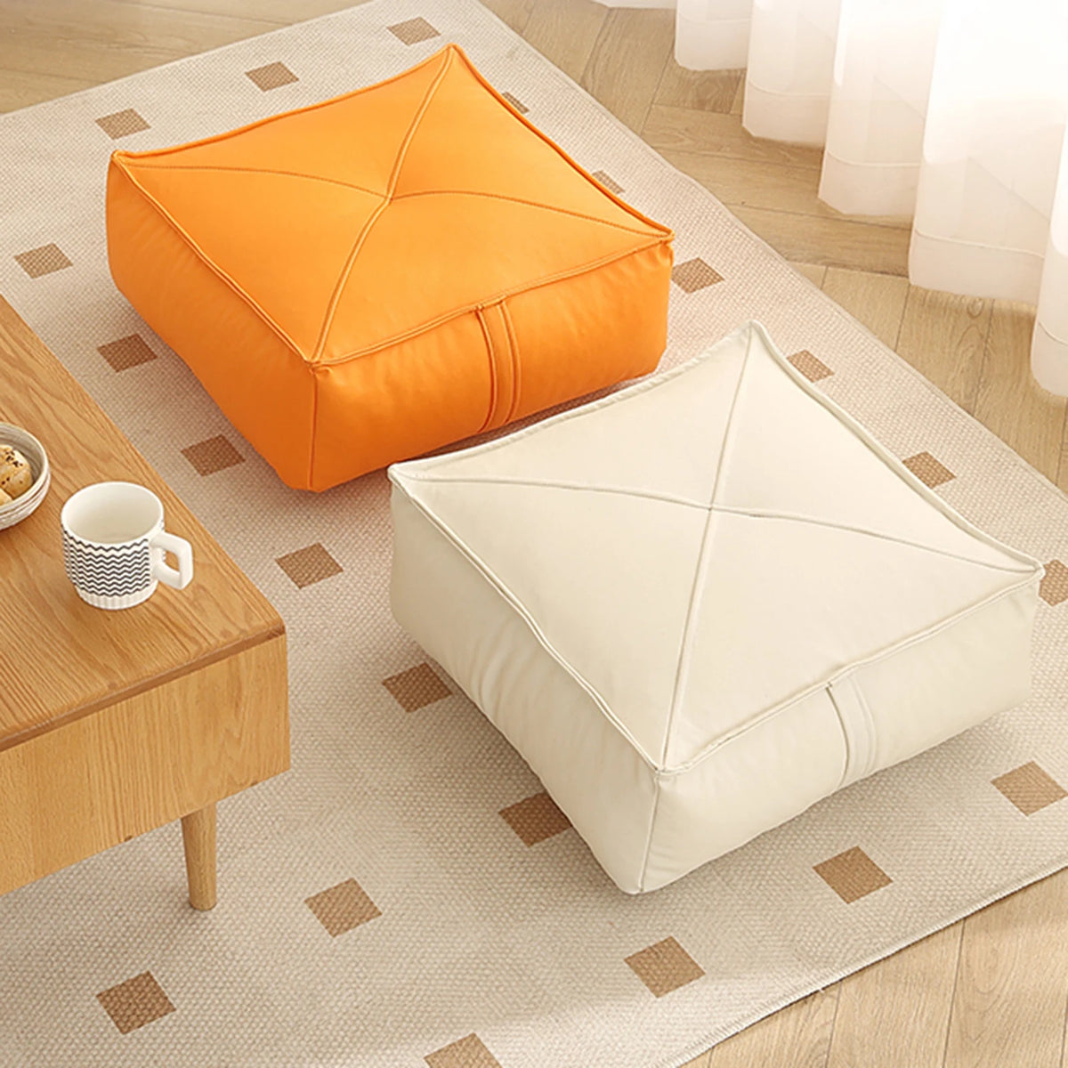 coussin sol orange gris minimaliste cuir aspect mat lavable moderne adultes