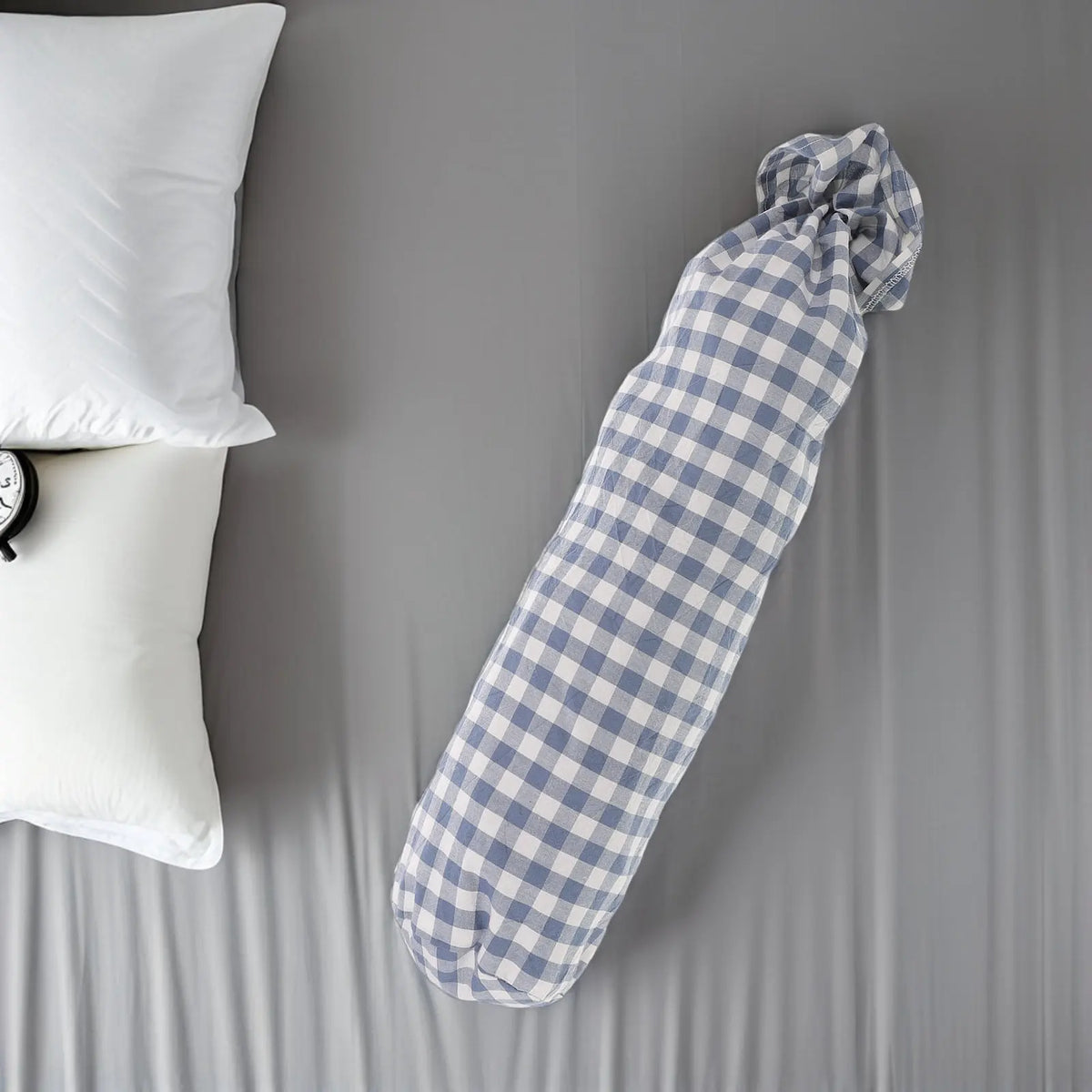 housse coussin cou décoration coton bleu clair blanc carreaux rustique ølets