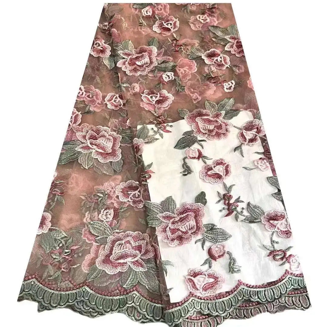 tissu tulle brodé fleurs rouge rose violet transparent occasion importante robe soirée cérémonie