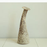 vase decoratif rustique vase table forme colonne beige blanc cassé brun rouille aspect texturé