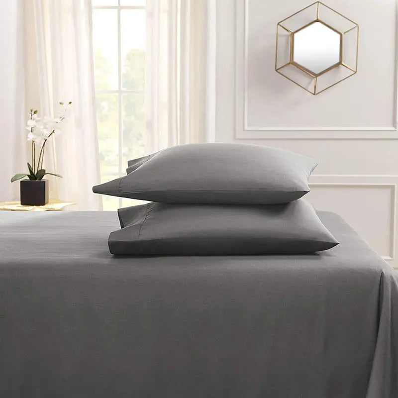 taies d'oreiller gris uni respectueux environnement coton polyester qualité moderne house