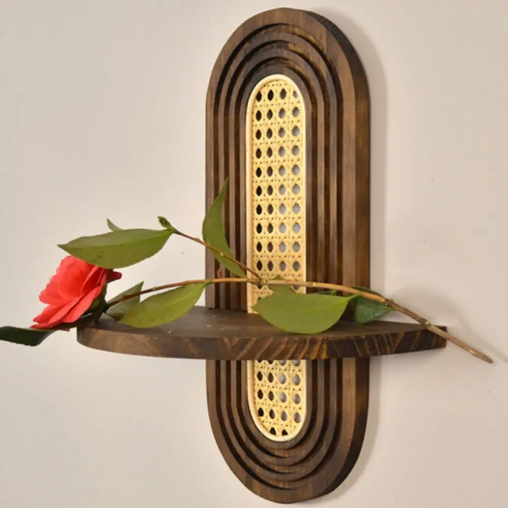 étagère murale bois naturel clair moderne scandinave motifs géométriques fixations étagère