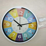 horloge murale moderne dessins animés couleurs vives chiffres romains sans tic tac enfants décoration