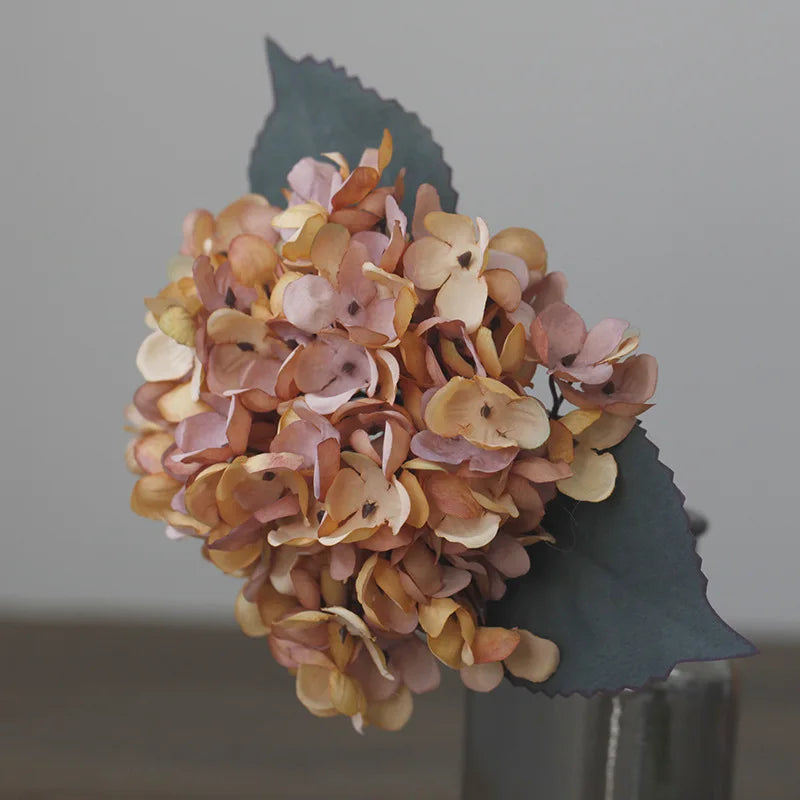 Décoration intérieure bouquet hortensia artificiels soie rose blanc vert classique mariage anniversaire chambre
