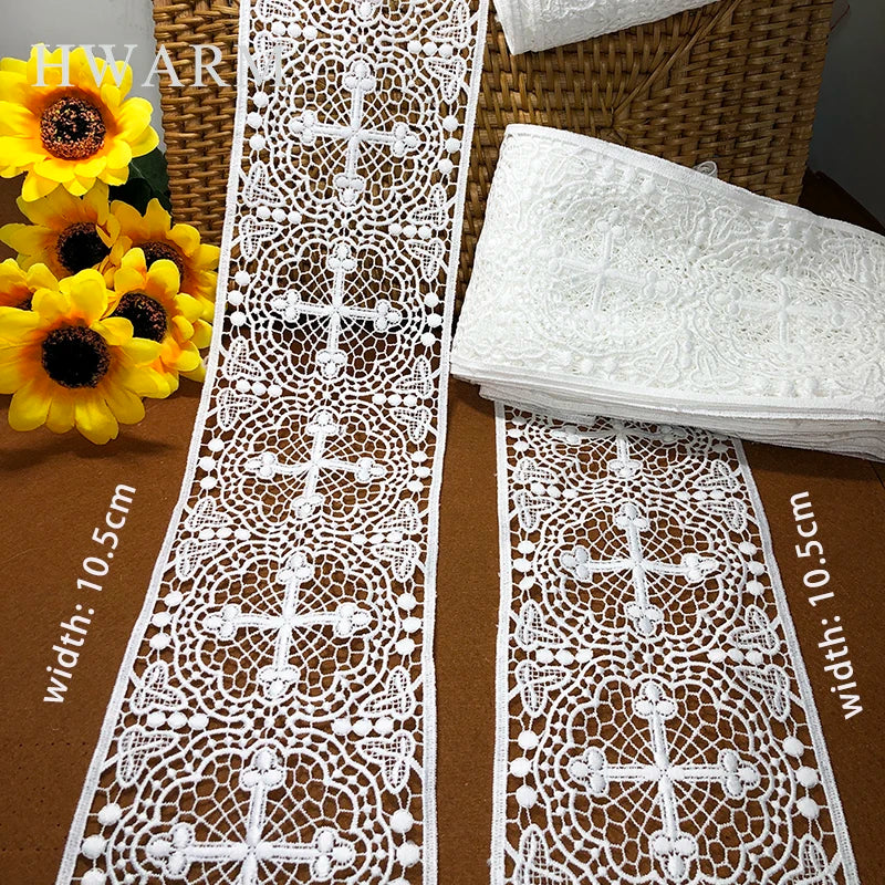 ruban dentelle blanc croix motifs floraux 10.5cm largeur tissu soie lait écolo soluble
