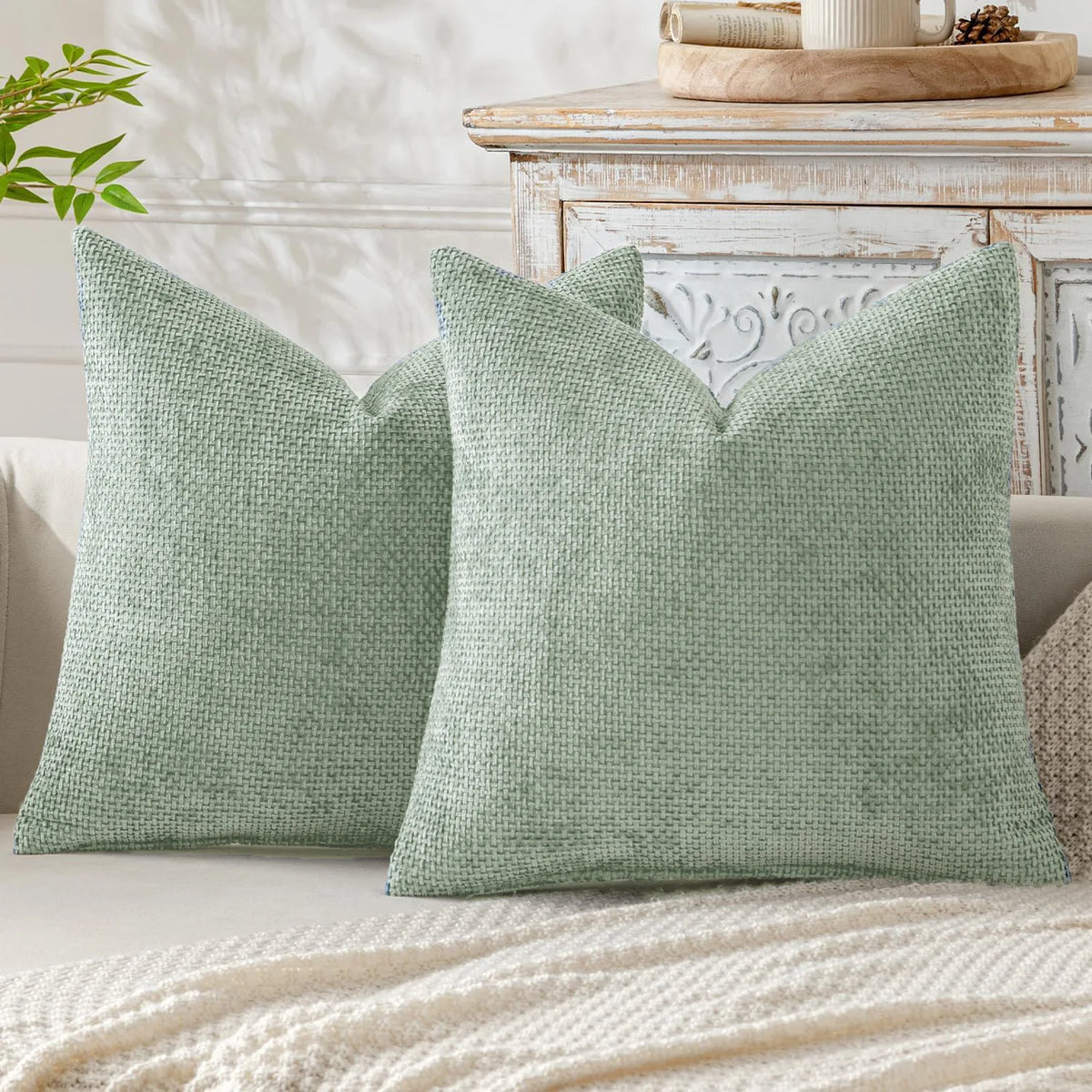 coussins décoratifs modernes orange jaune vert rouge blanc tissu chenille opaques carré