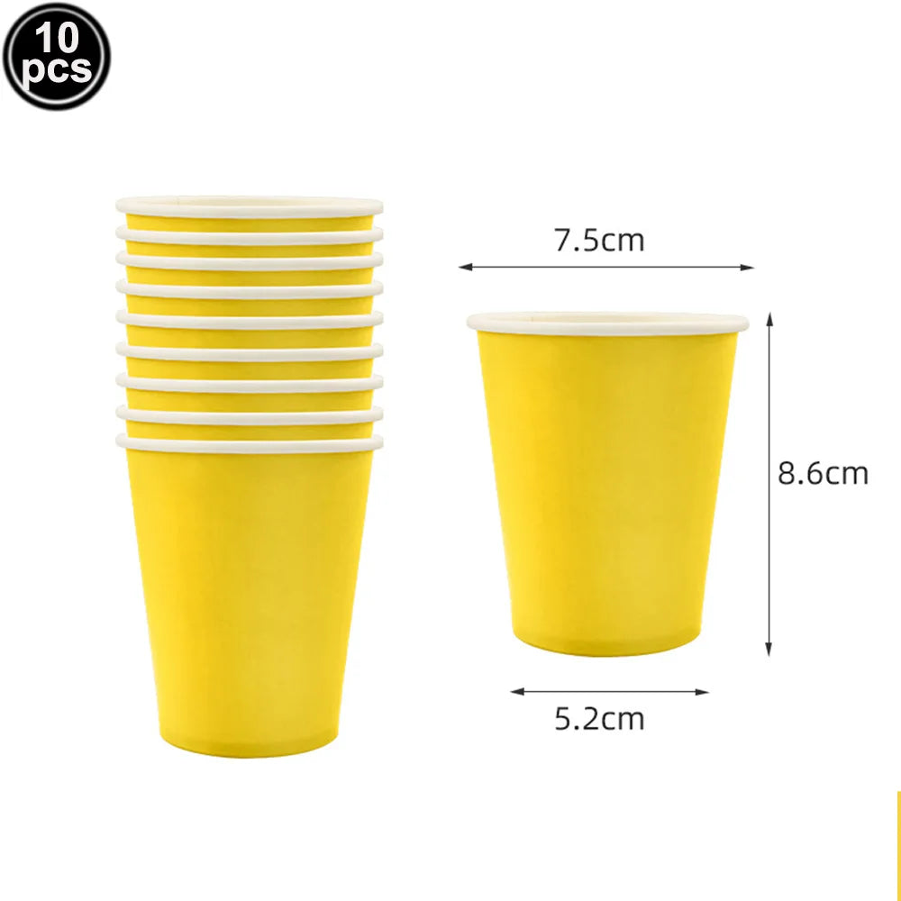 assiettes jaunes serviettes gobelets nappe tablecloth set vaisselle jetable festifs anniversaire mariage événements