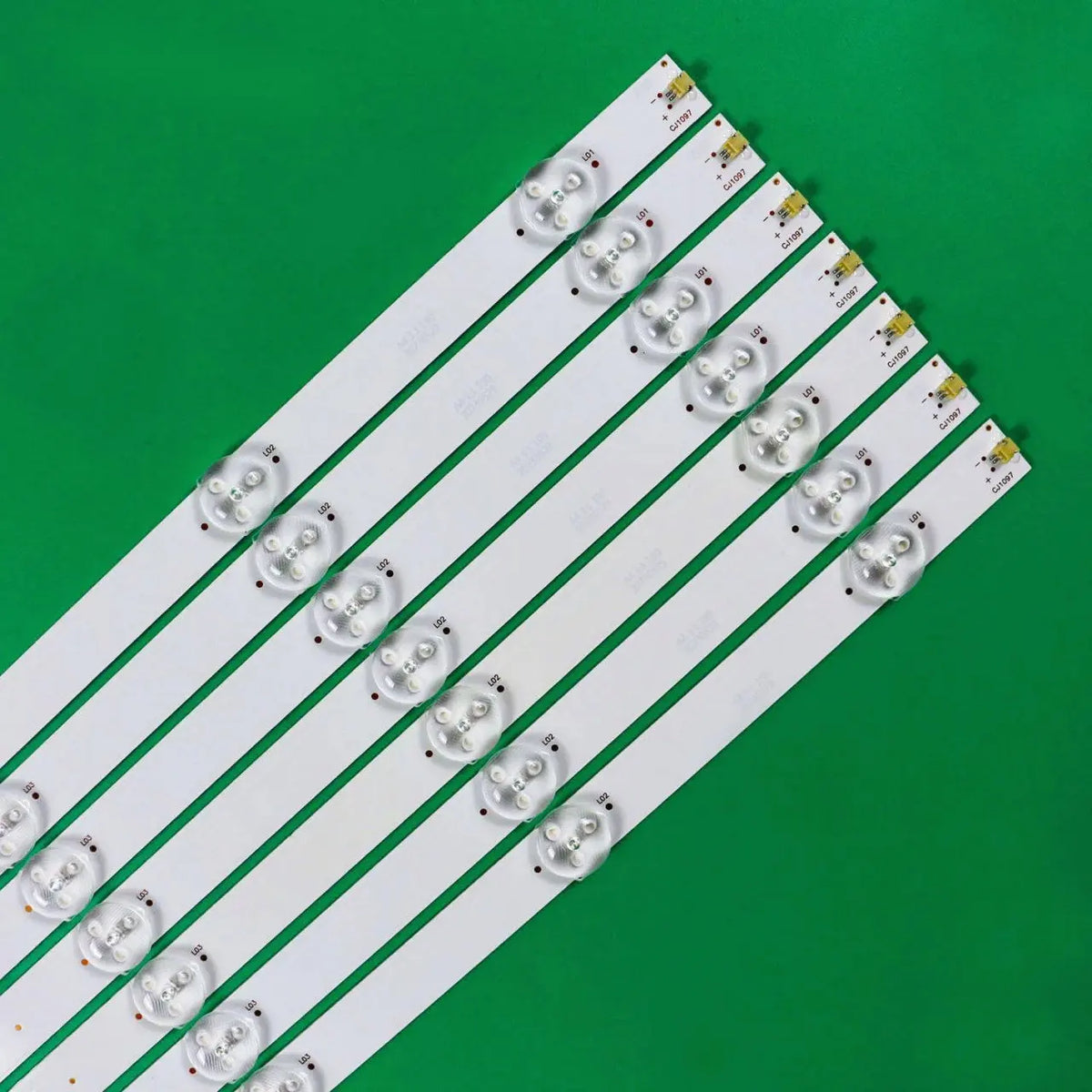bande led blanc moderne certification se49d06 zc42ag 303se490007 tension 3v hl49fil403