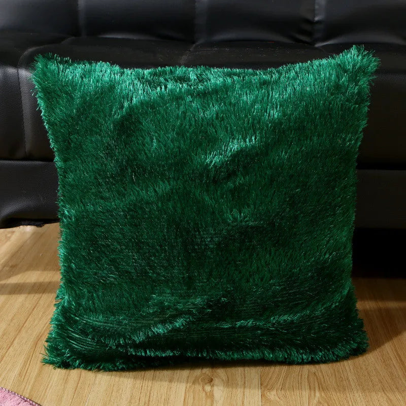 housse coussin peluche douce violet rouge vert blanc moderne décoration canapé maison salon