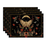 tapis table vintage noir papillons fleurs lune romantique assiettes fourchettes couteaux