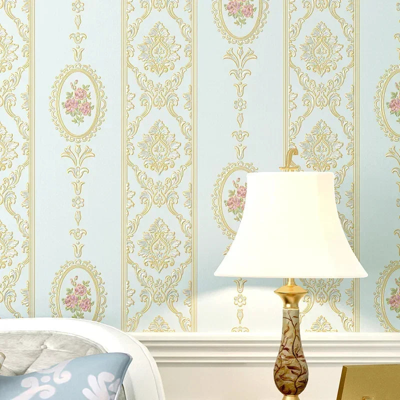 papier peint classique baroque fleurs roses beige rose clair bleu clair vertical adhésif imperméable