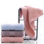 serviettes bain coton texturées rose bleu clair gris serviettes toilette moderne salle bains