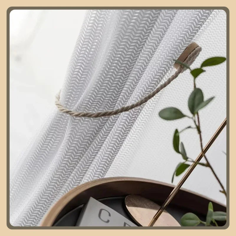 rideau blanc moderne transparent dorés fenêtre salon chambre maison chic