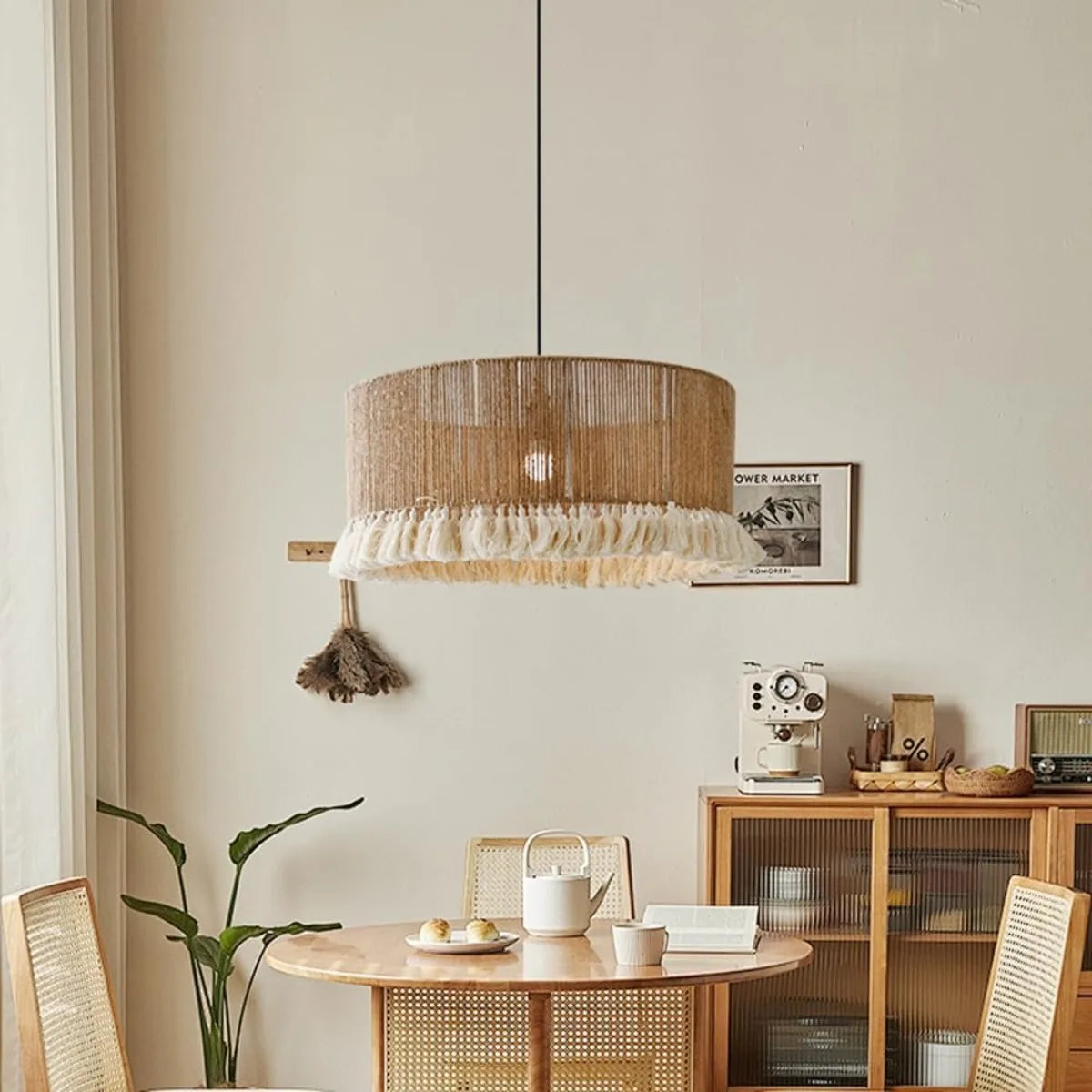 lampe suspendue moderne bohème tissu tressé franges blanches 40cm beige blanc