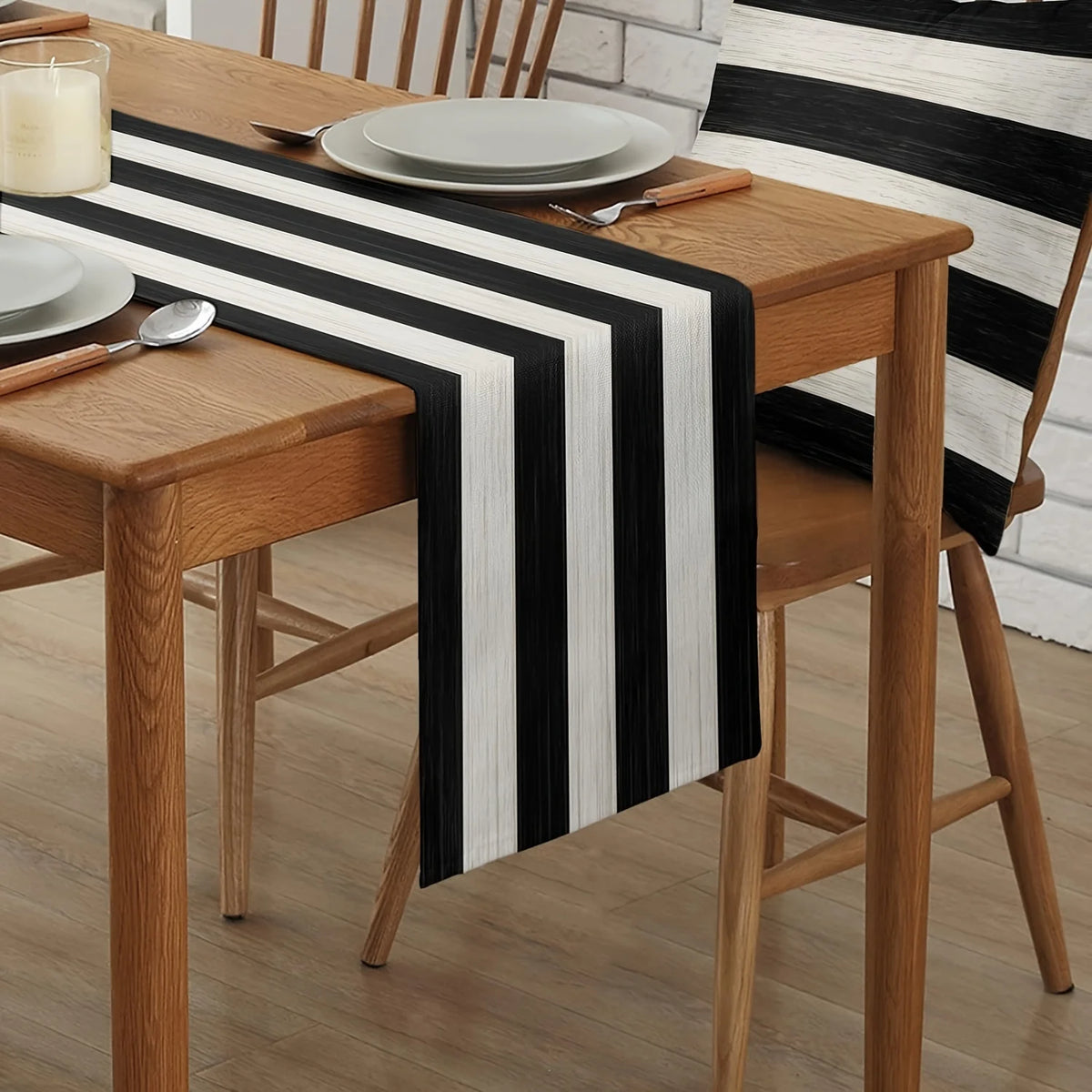 nappe table rectangulaire rayée noir blanche polyester moderne minimaliste extérieur intérieur