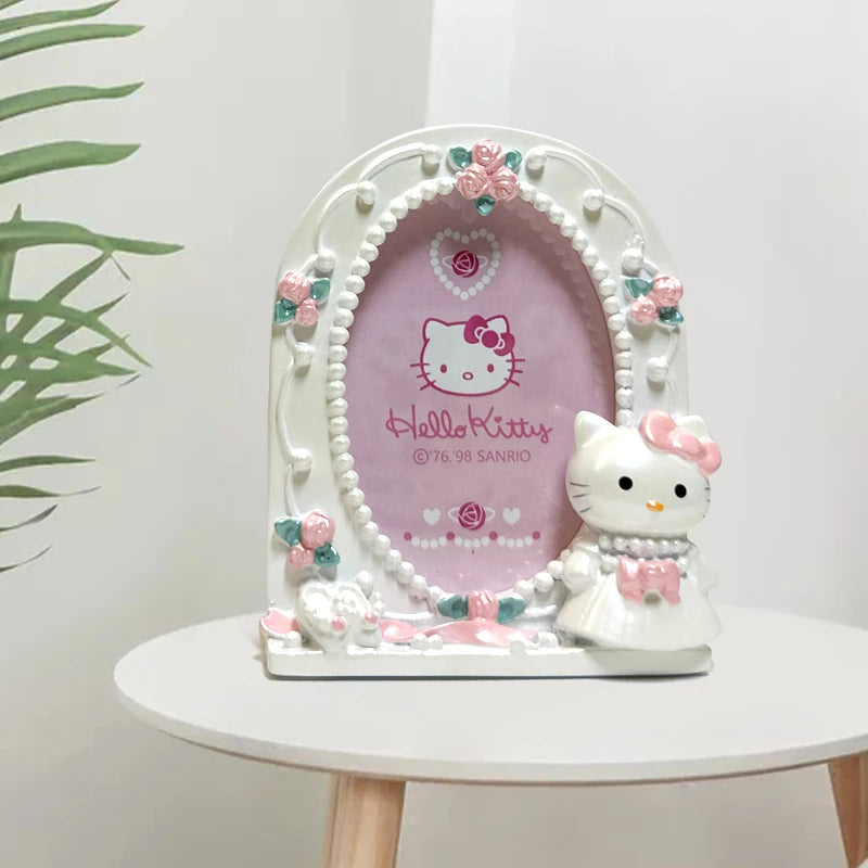 cadre photo hello kitty pouces résine blanc rose vert bleu strass coeurs romantique décoration